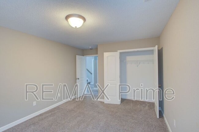 Building Photo - 4158 Pughsville Rd