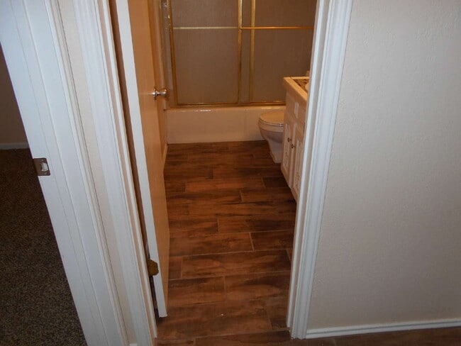 Building Photo - "Charming 3-Bedroom Haven with Cozy Fireplace on Emory Street in Lubbock!"