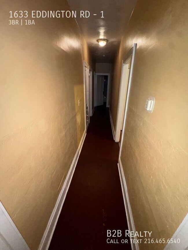 Building Photo - 1633 Eddington Rd