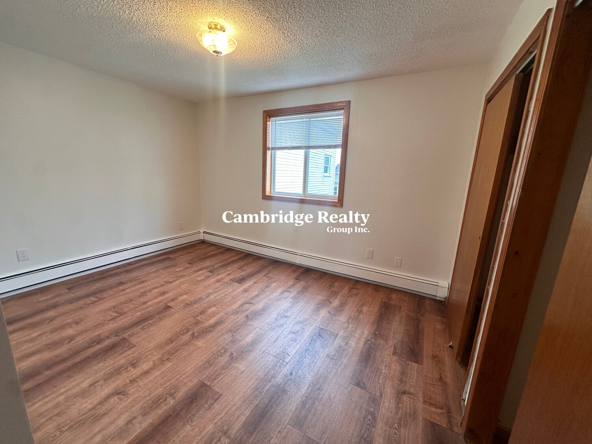 Building Photo - 255 Elm St