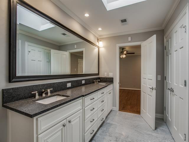 Building Photo - 6906 Currin Dr