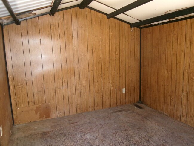 Building Photo - 9685-9687 Lake Natoma Dr
