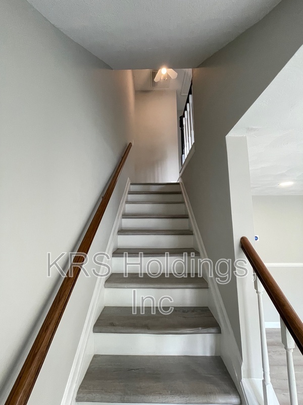 Building Photo - 12263 Granada Way