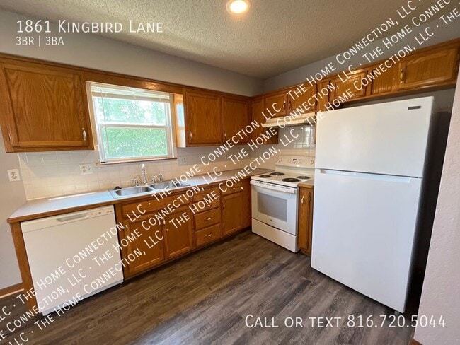 Building Photo - 1861 Kingbird Ln