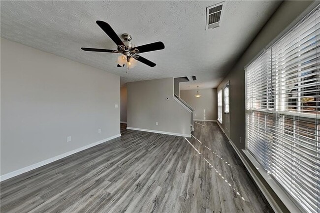 Building Photo - 110 Chartres St