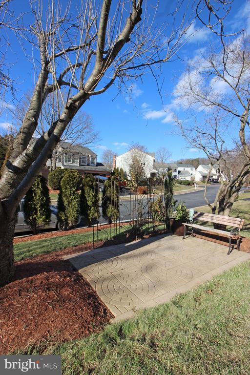 Building Photo - 13111 Willoughby Newton Dr