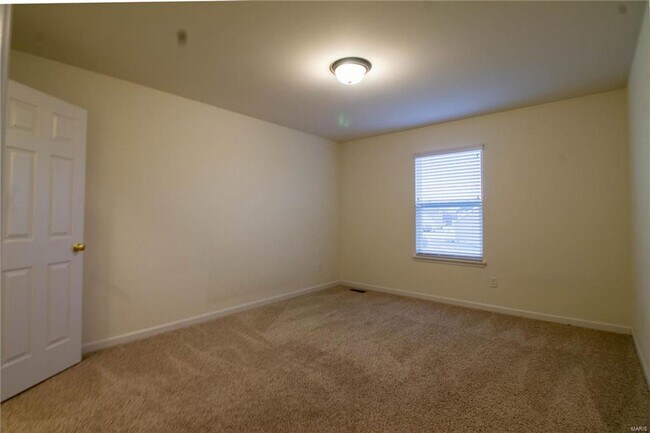 Building Photo - 212 Pearl Vista Dr