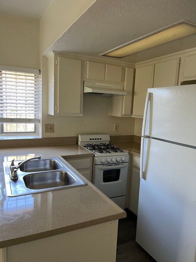Building Photo - North Park 1BR Studio Style  Apartment for...