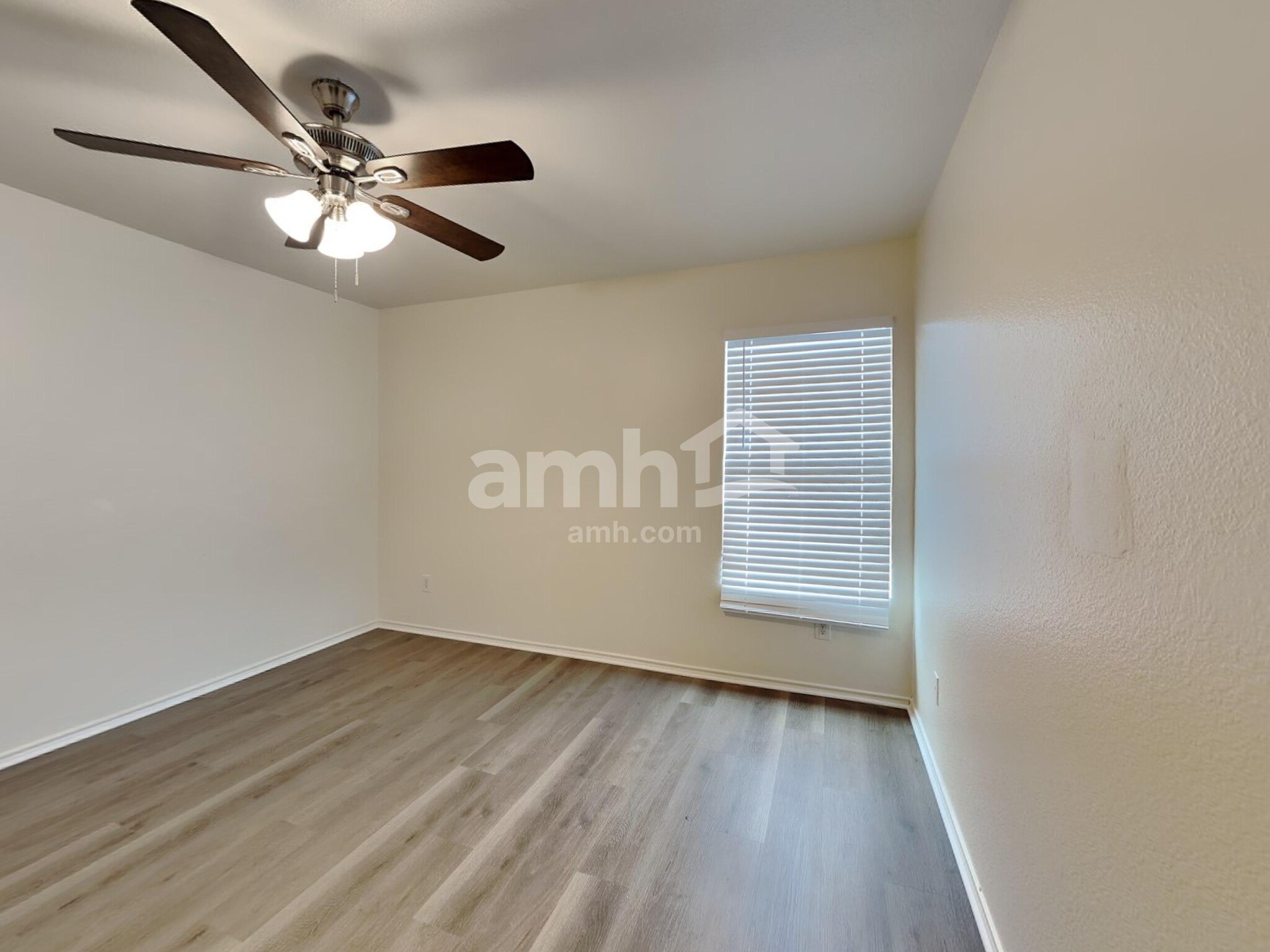 Building Photo - 1436 Lauren Dr