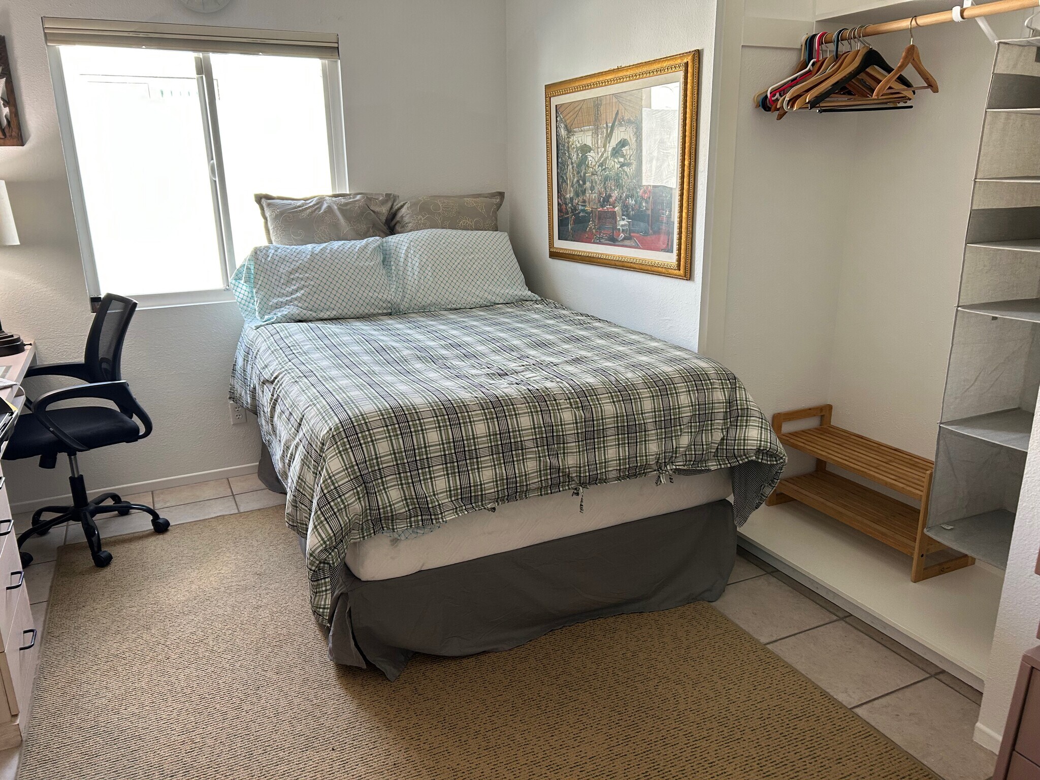 Building Photo - 2330 Miramonte Cir E