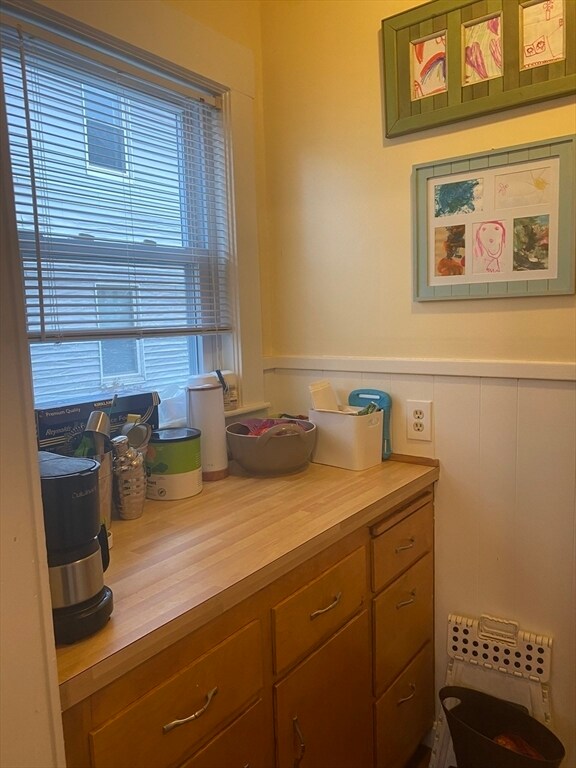 Building Photo - 66 Auburn St