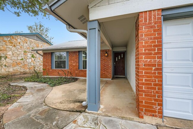 Building Photo - 1215 Speer Ln