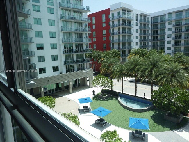 Building Photo - 7825 NW 107th Ave