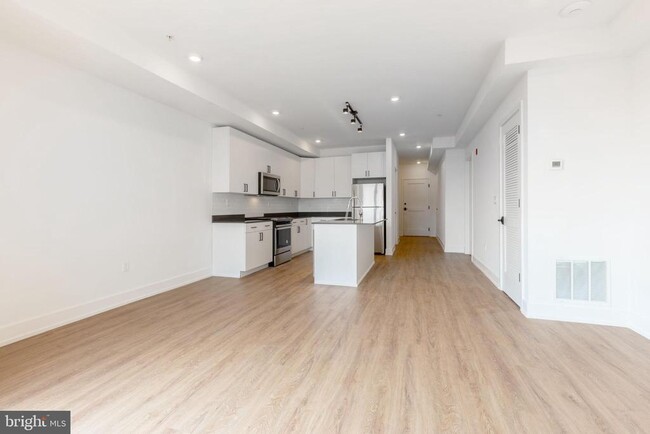 Building Photo - 1519 Ridge Ave