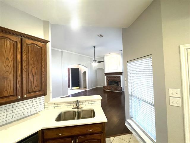 Building Photo - 309 Oregon Trail