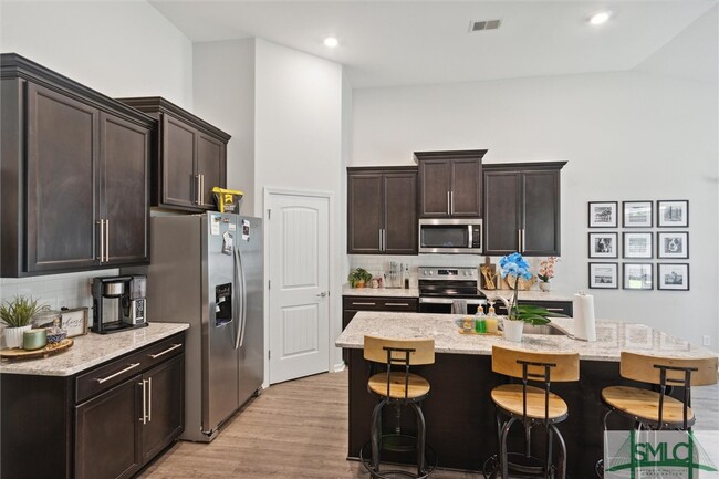 Building Photo - 254 Sessile Oak Dr