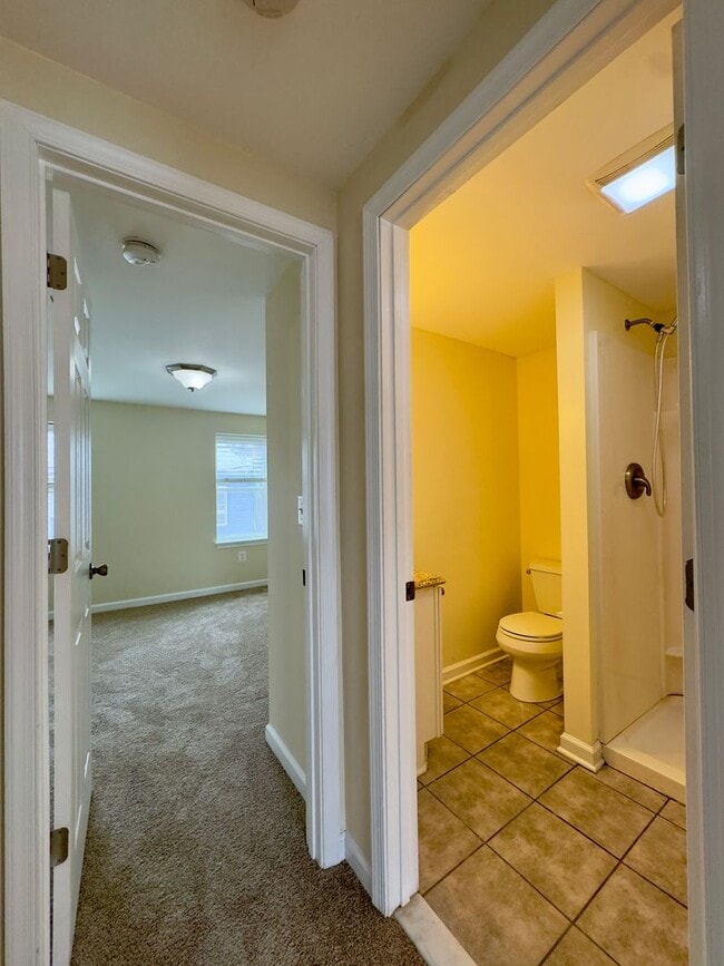 Building Photo - Charming 2 Bedroom/2 Bathroom Townhome in Upper Fells Point, MD!