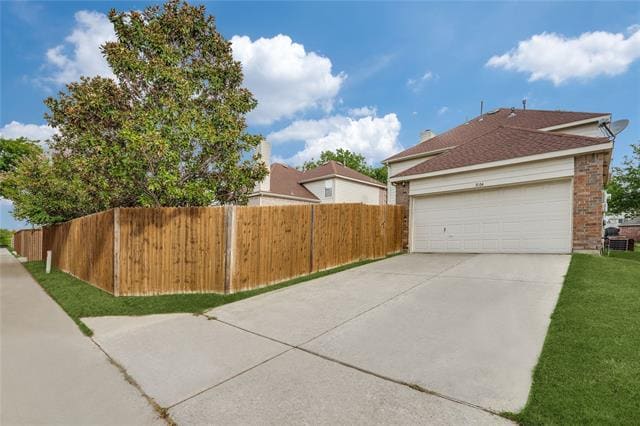 Building Photo - 3104 Spring Hill Ln