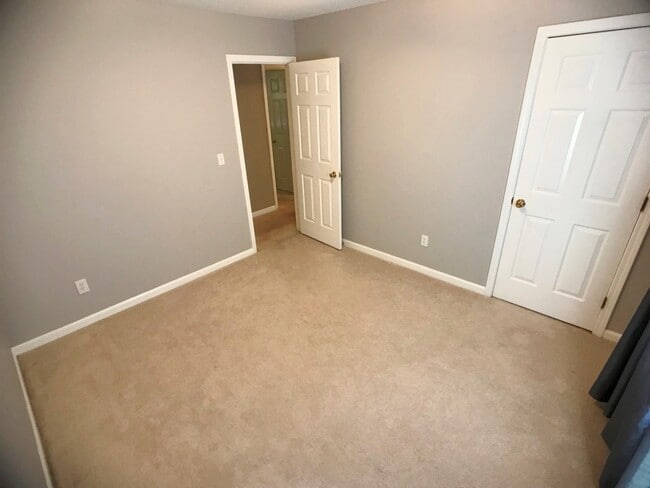 Building Photo - Ranch Home - 3BR/2BA - Powder Springs