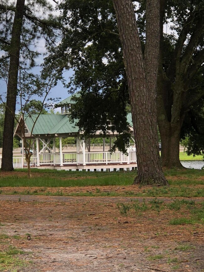 Building Photo - 8179 Crosswind Rd