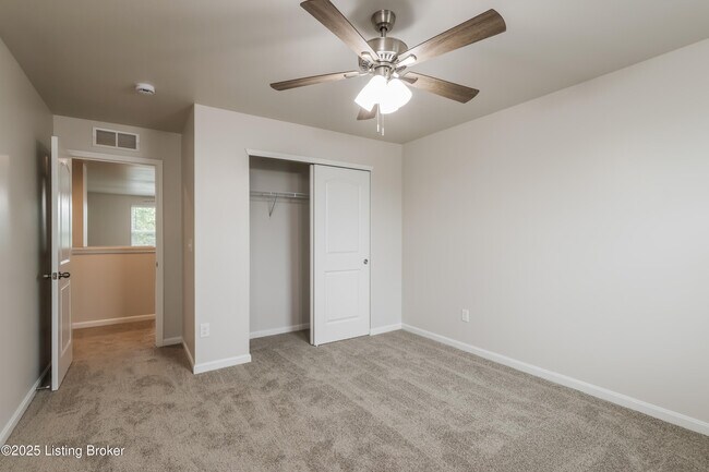 Building Photo - 143 Ardmore Crossing Dr