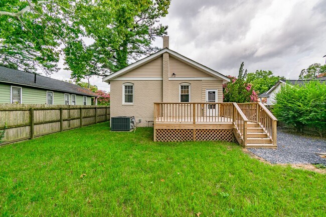 Building Photo - Single Family Norfolk Home