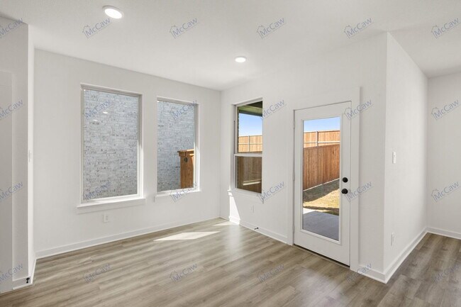 Building Photo - 225 Whitetail Dr