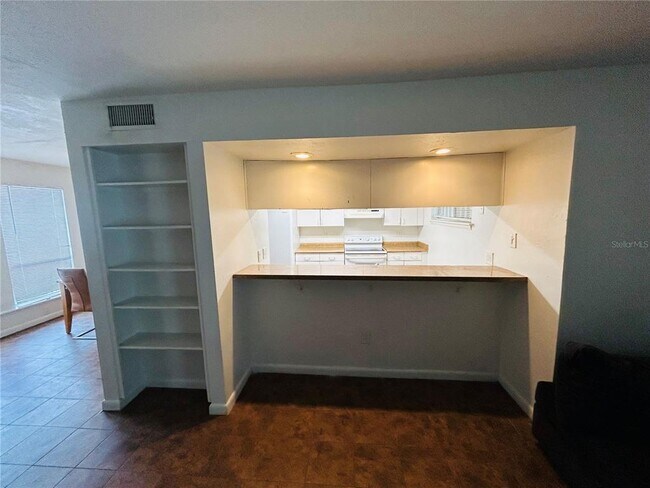 Building Photo - 3908 Crayrich Cir