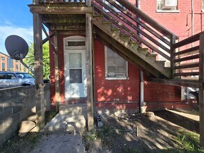 Building Photo - 217 E Leigh St