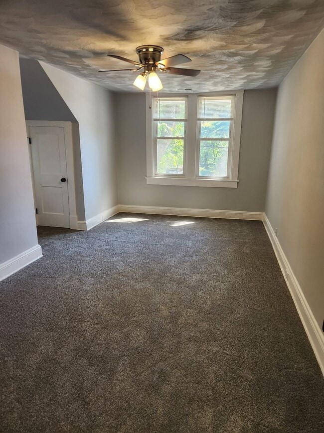 Building Photo - FOR RENT - NORFOLK 4BDRM / 2 BATH