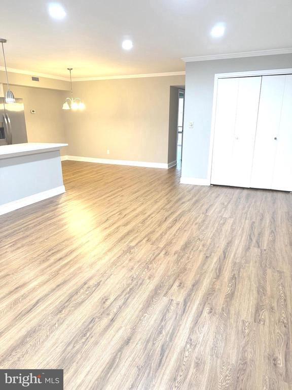 Building Photo - 7553 Spring Lake Dr