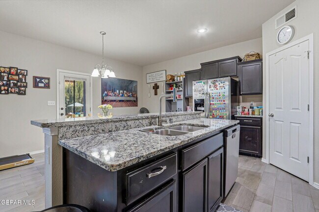 Building Photo - 14805 Ava Leigh