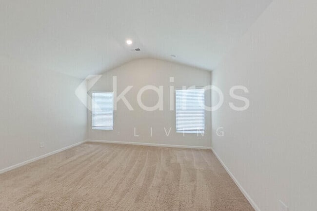 Building Photo - 354 Common Reed Dr