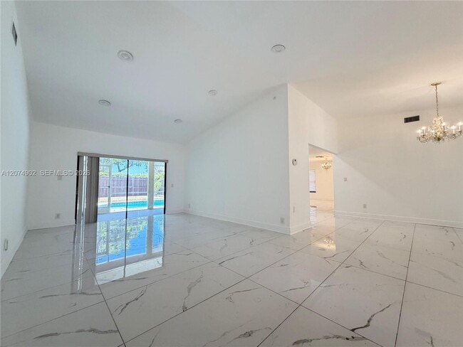 Building Photo - 20888 Sugarloaf Ln