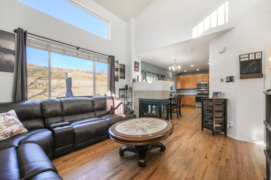 Building Photo - 6710 Camino Del Rey