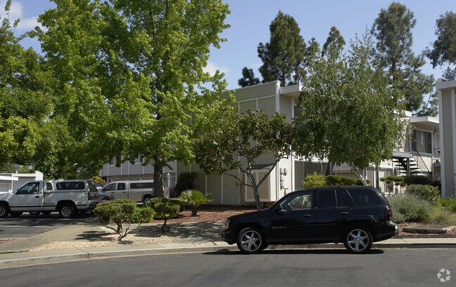 Building Photo - Briars and Belvedere Apartments