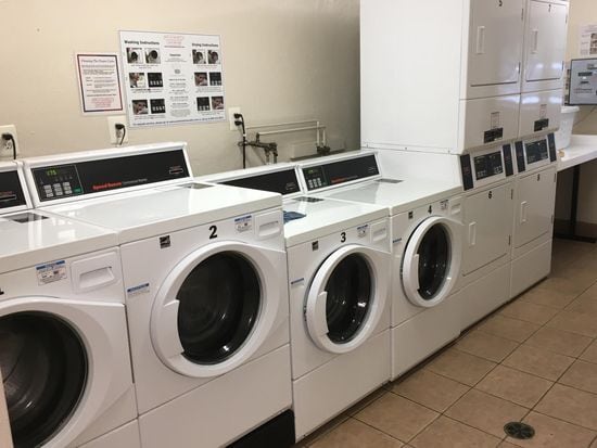 Building Photo - 135 Grove St