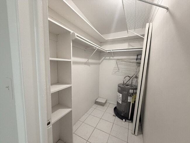 Building Photo - "Charming 1-Bedroom Duplex Retreat on Carn...