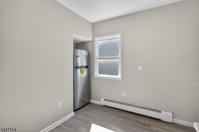 Building Photo - 378 Grand St