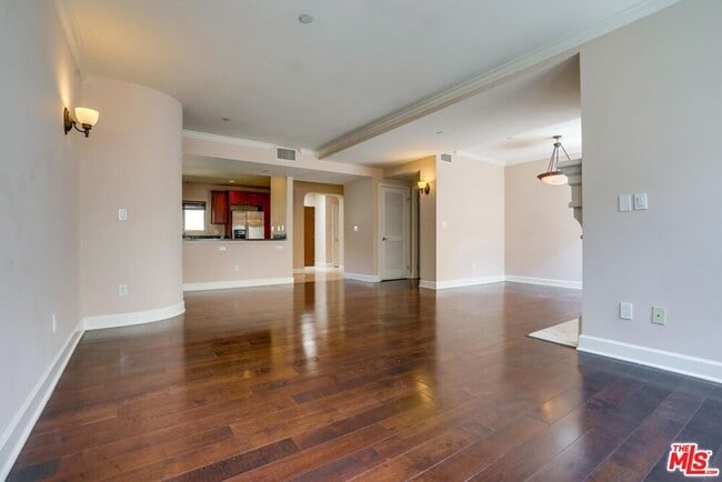 Building Photo - 1522 Amherst Ave