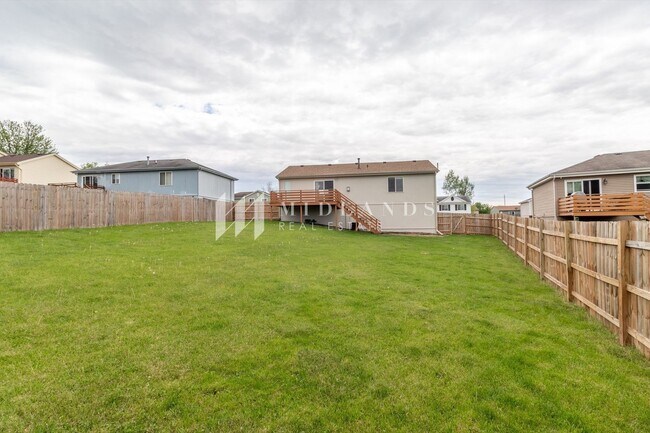 Building Photo - Two Springs Open Floor Plan