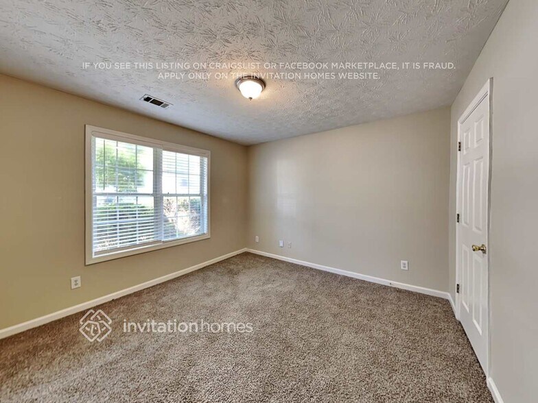Building Photo - 544 Rivulett Ct