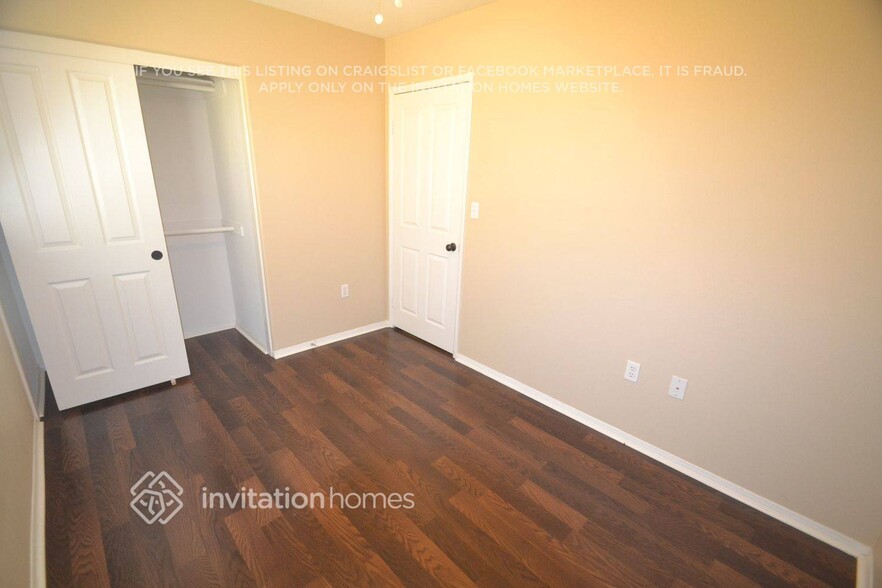 Building Photo - 9610 Cherry Hill St