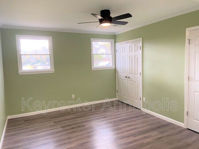 Building Photo - 840 Valentine View