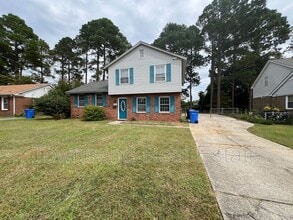 Building Photo - 5060 Chesapeake Rd