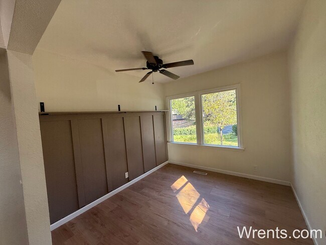 Building Photo - Cute 3 Bed/2 Bath Home Audubon area