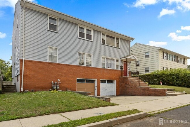 Building Photo - 1755 Winfield St