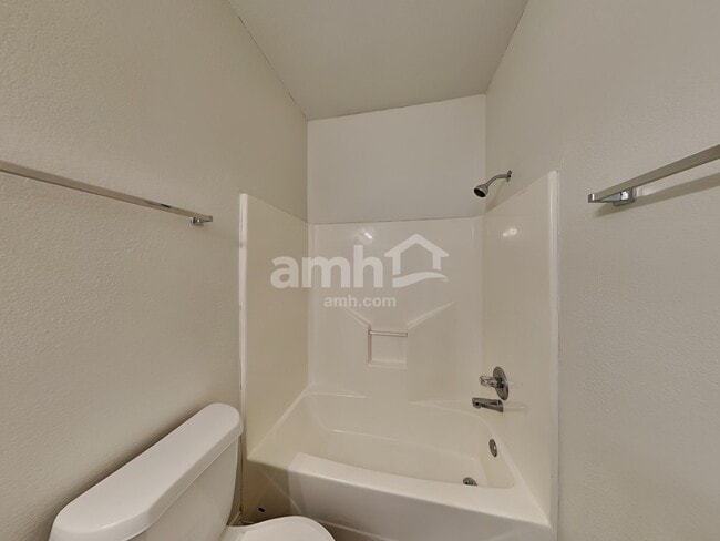 Building Photo - 1119 Chase Park Dr