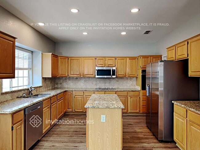 Building Photo - 6208 Sandstone Dr