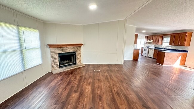Building Photo - 16487 Brittany Way